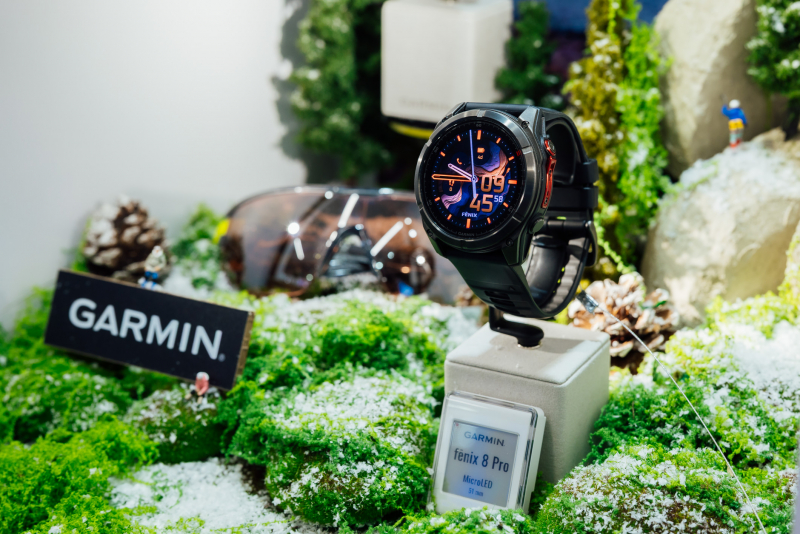 beats365携手Garmin 推出首款Micro LED智慧手表