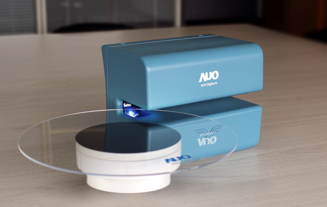 達擎寬視角3D醫療顯示器，協助醫護團隊成員於手術進行時，皆能看到一致性的3D影像，提高溝通效率，使手術更精準、快速完成達擎寬視角3D醫療顯示器，協助醫護團隊成員於手術進行時，皆能看到一致性的3D影像，提高溝通效率，使手術更精準、快速完成