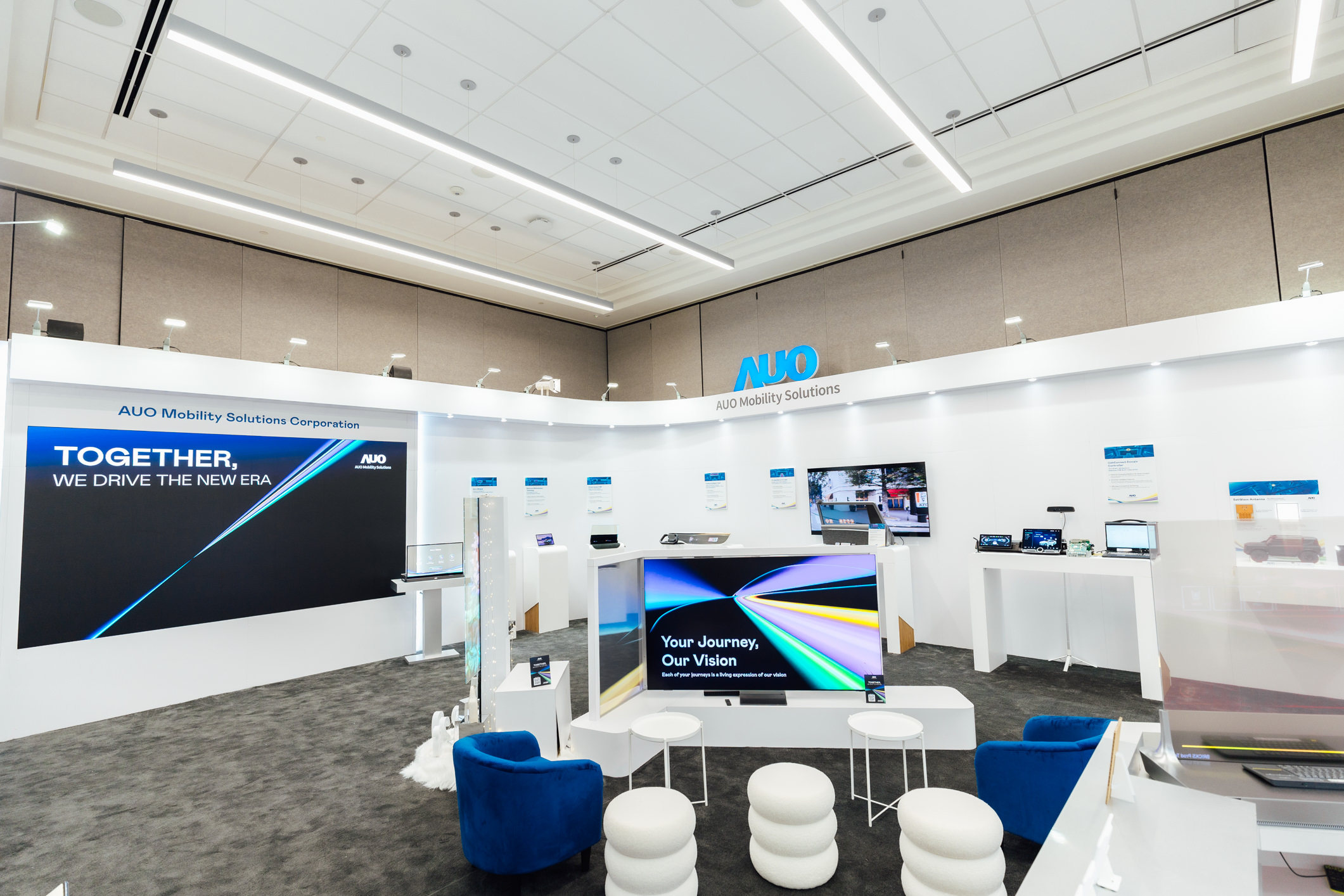 beats365智慧行动在AI与软件定义汽车的演进下，重新定义显示人机互动，致力与产业客户合作共创，打造具差异化、功能扩展弹性的未来座舱体验。